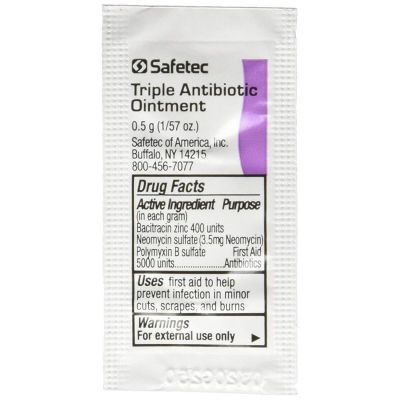 CSU232124 image(0) - Chaos Safety Supplies Triple Antibiotic Ointment .5 gram Packets (Box of